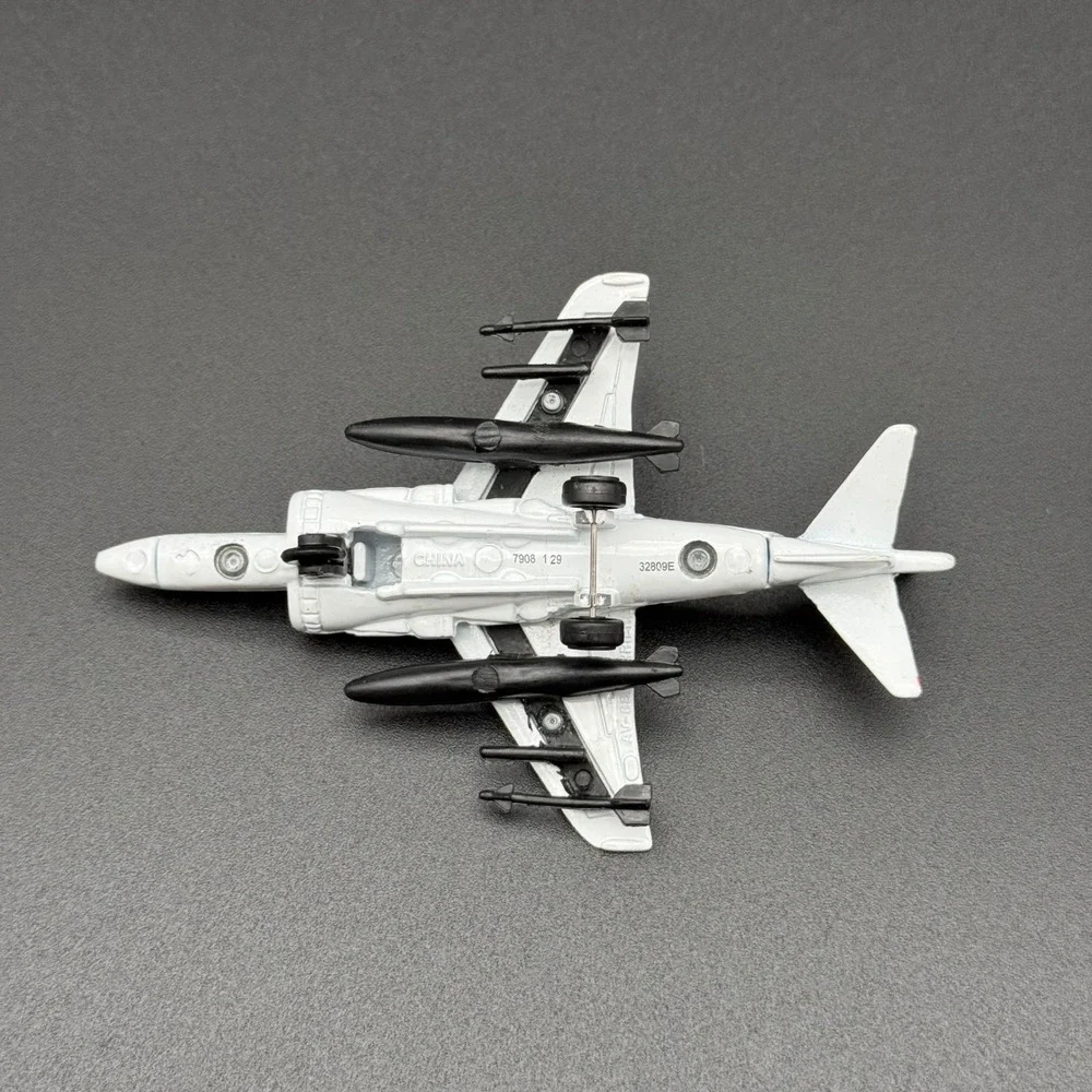 Marines AV-8B‎ Harrier II Ground Attack Jet Diecast Metal Vintage Toy